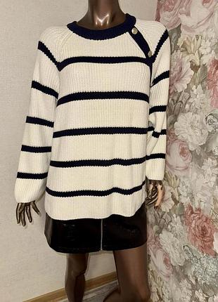 Теплый свитерик довольно плотный