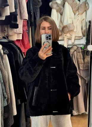Мутоновая шуба. черная шуба из овчевки. стойкий воротник и карманы, шуба 48,50,52,54