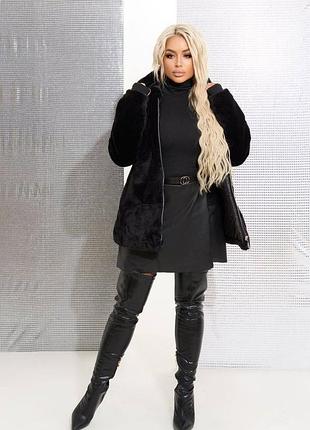 Шубка черная из экомеха на утепленной подкладке