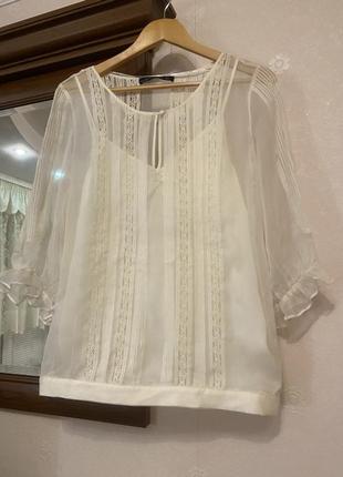 Шелковая блузка белого цвета zara