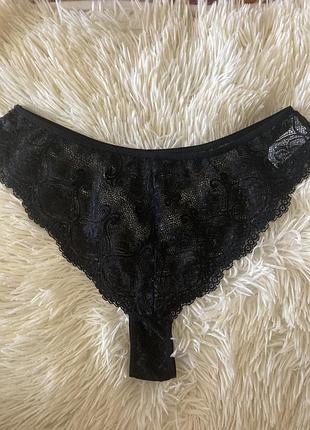 Красивые кружевные высокие стрейчевые трусики