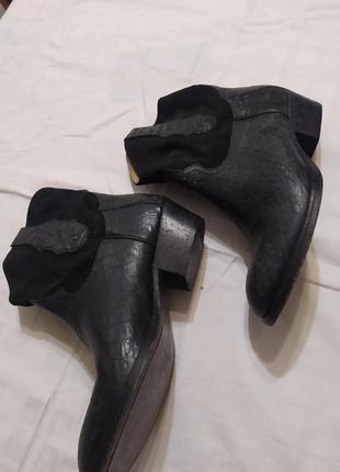 Ботинки-колбойки кожаные черные swildens