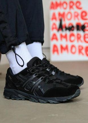 Мужские теплые кроссовки плотные не пропускают холод качественный удобный материал зимние мужские