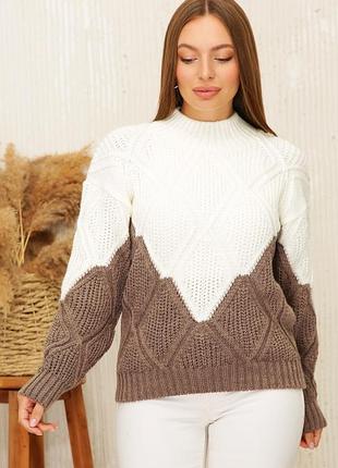 Светр жіночий в'язаний вовняний, молочний — кавовий