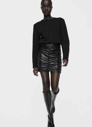 Юбка из экокожи zara
