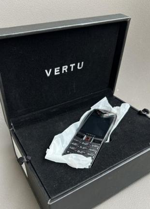 Новый телефон vertu рабочий вся комплектация в наличии