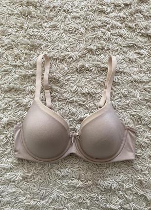 Бюстгальтер