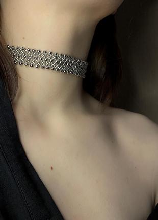 Чокер из бисера