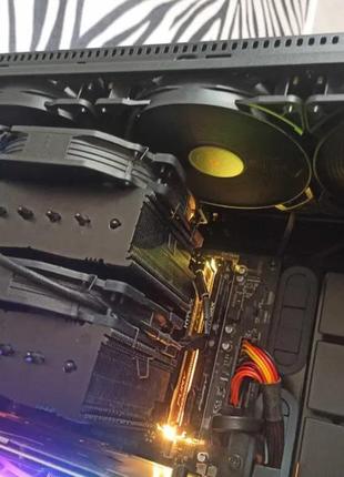 Геймерский пк<unk> intel i7 8086k/rtx 2080 ti 11gb/ram 16gb/250ssd m.2 (потянет stalker 2)3 фото