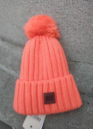 Шапка зимова з помпоном