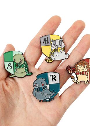 Гаррі потер факультети школи хоґвортс значки harry potter hogwarts gryffindor pin ranclaw slytherin hufflepuff новий рік подарунок дитячі значки