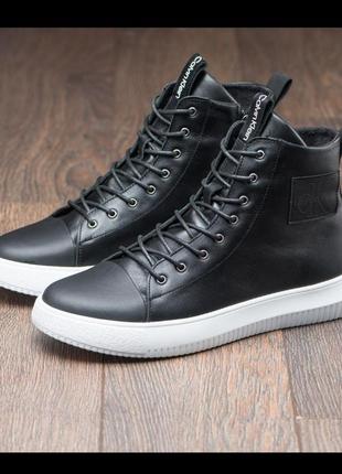 Чоловічі зимові черевики високі кеди ck 150 чорні на білій підошві шнурівка / замок натуральна шкіра calvin klein