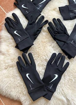 Перчатки nike therma-fit