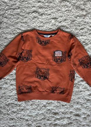 Свитшот с тиграми теплый реглан на баэточке на 6-7 лет
