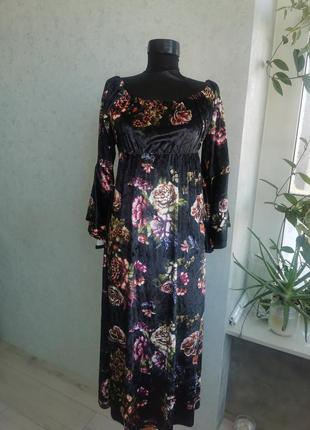 Платье с широкими рукавами из италии