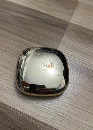 Матуюча пудра для обличчя kiko