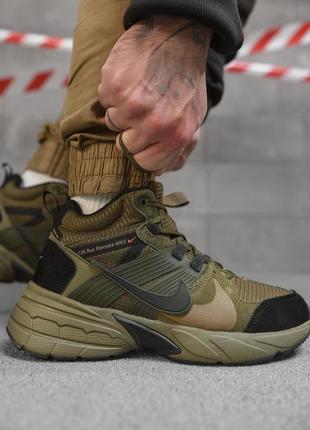 Термо кросівки