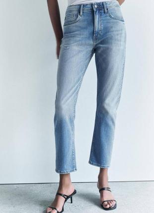 Джинсы zw collection relaxed slim fit со средней посадкой zara