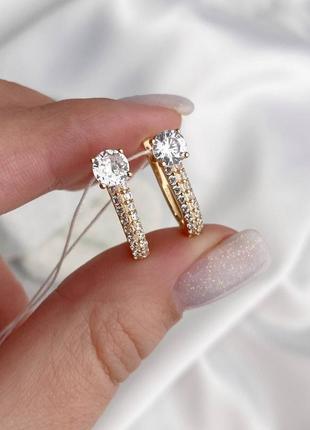 Золотые серьги