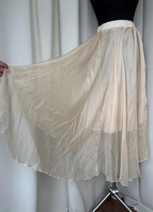 Юбка нежная воздушная искусственный шелк нова