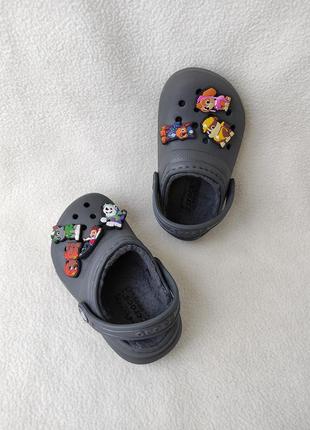 Теплі капці crocs lined clog сабо р. с7 утеплені на флісі підкладка