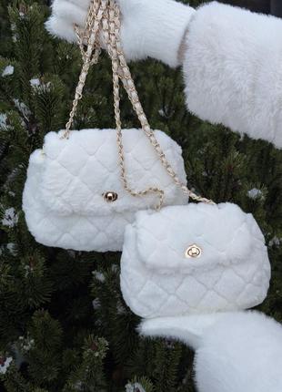 Мʼяка  пухнаста сумочка із хутра на зиму пухнаста хутряна сумка