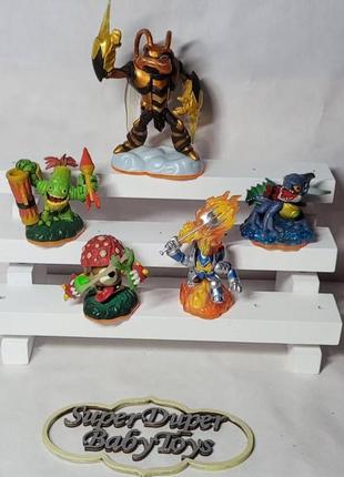 Колекційні фігурка activision skylander. оса 🏷️150 грн. дракон🏷️120 грн. інші🏷️90 грн