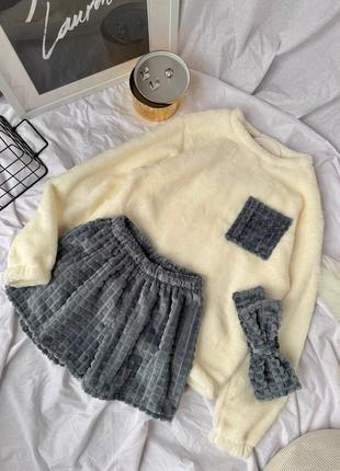 Жіночий ніжний теплий махровий комплект піжама трійка кофта шорти пов'язка