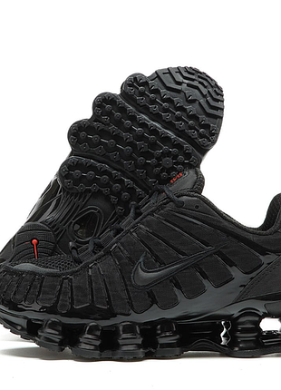 Кроссовки shox