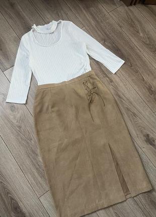 Набор одежды юбка замшевая и боди