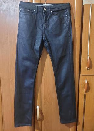 Мужские джинсы с напылением экокожи от new look w30l32