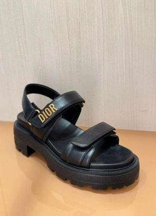 Сандалі dior