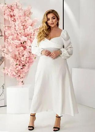 Платье белое