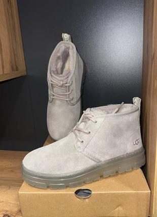 Ugg