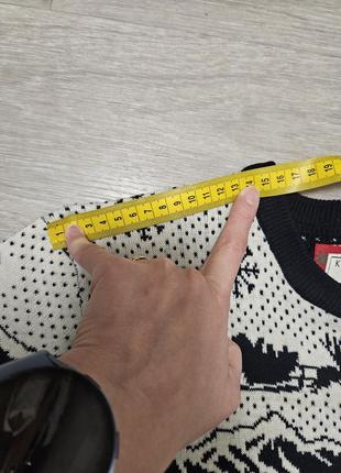 Новогодний свитер