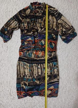Стильное шелковое платье
