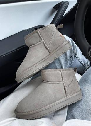 Уги угі угги уггі Женские зимние угги sport ugg light grey metallic suede наложка grey