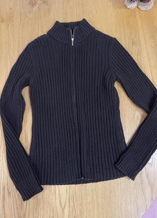 Кофта очень мягкая