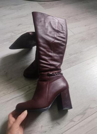 Жіночі зимові чоботи