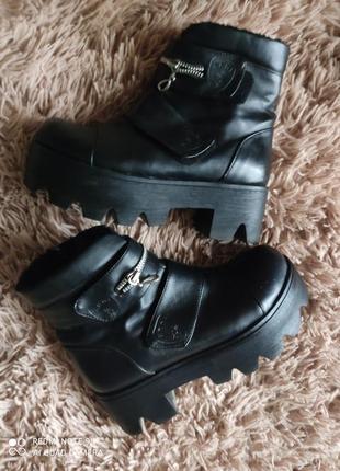 Жіночі сапожки зима