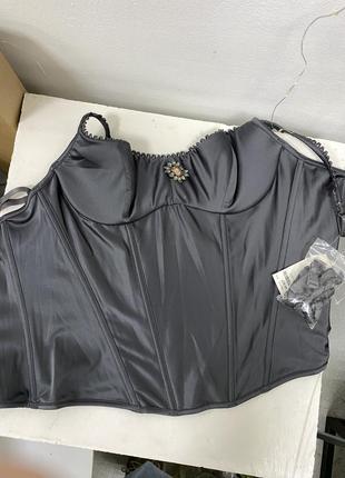 Серый корсет атласный