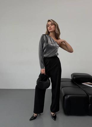 Женское блестящее боди