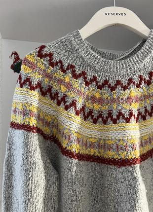 Красивый свитер pull&bear