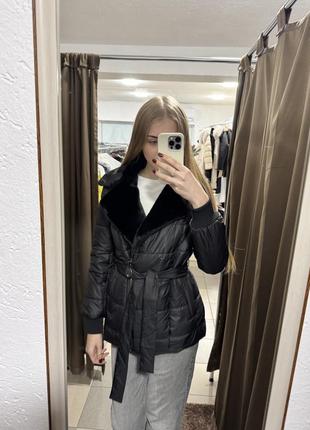 Куртка з натуральним хутром