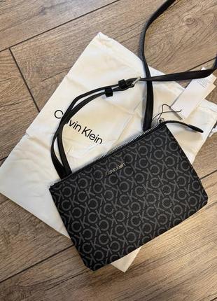 Сумка крос боді calvin klein нова оригінал