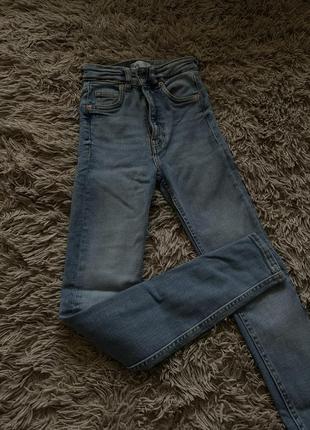 Джинси zara