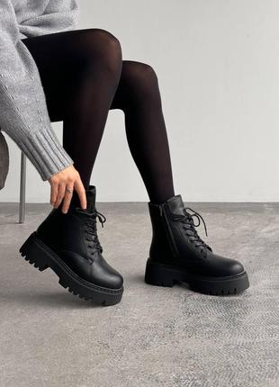 Женские зимние ботинки берцы из натуральной на высокой тракторной подошве из натуральной кожи 11693