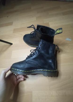 Dr. martens