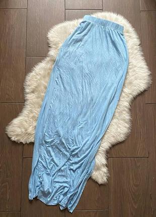 Довга спідниця