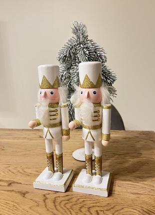 Игрушки редво елку новогодние игрушки чешуйчик щелбанчик